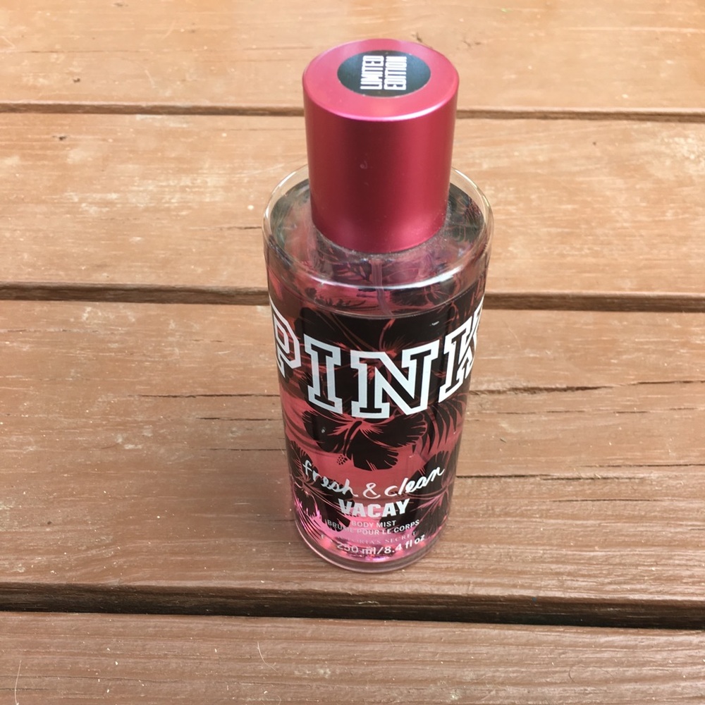 PINK : Fresh & Clean Vacay Body Mist